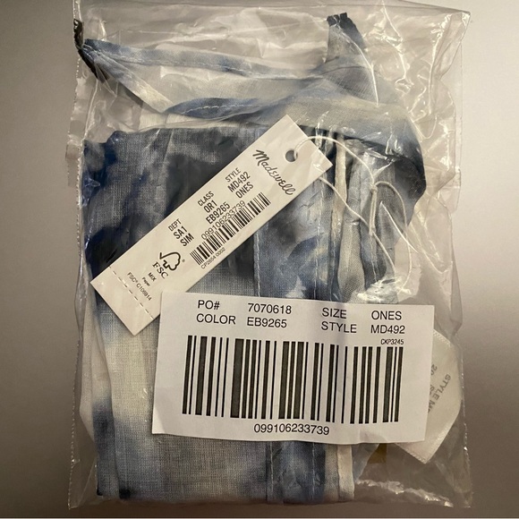 Madewell Bandanas - Picture 3 of 3